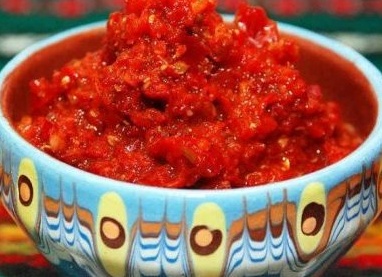 6 рецептов домашней аджики на зиму